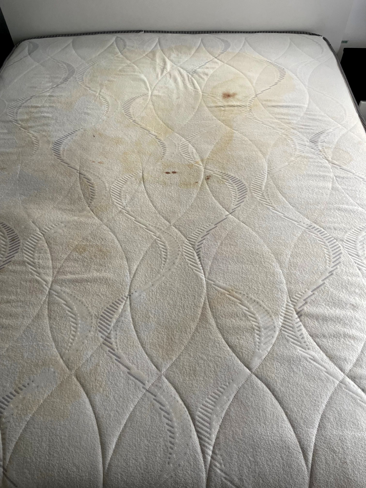 mattress before cleaning